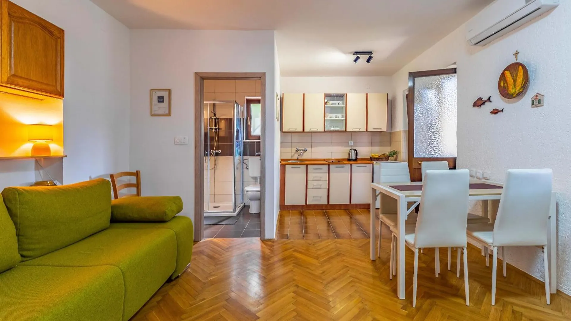 Apartment Eva Medulin