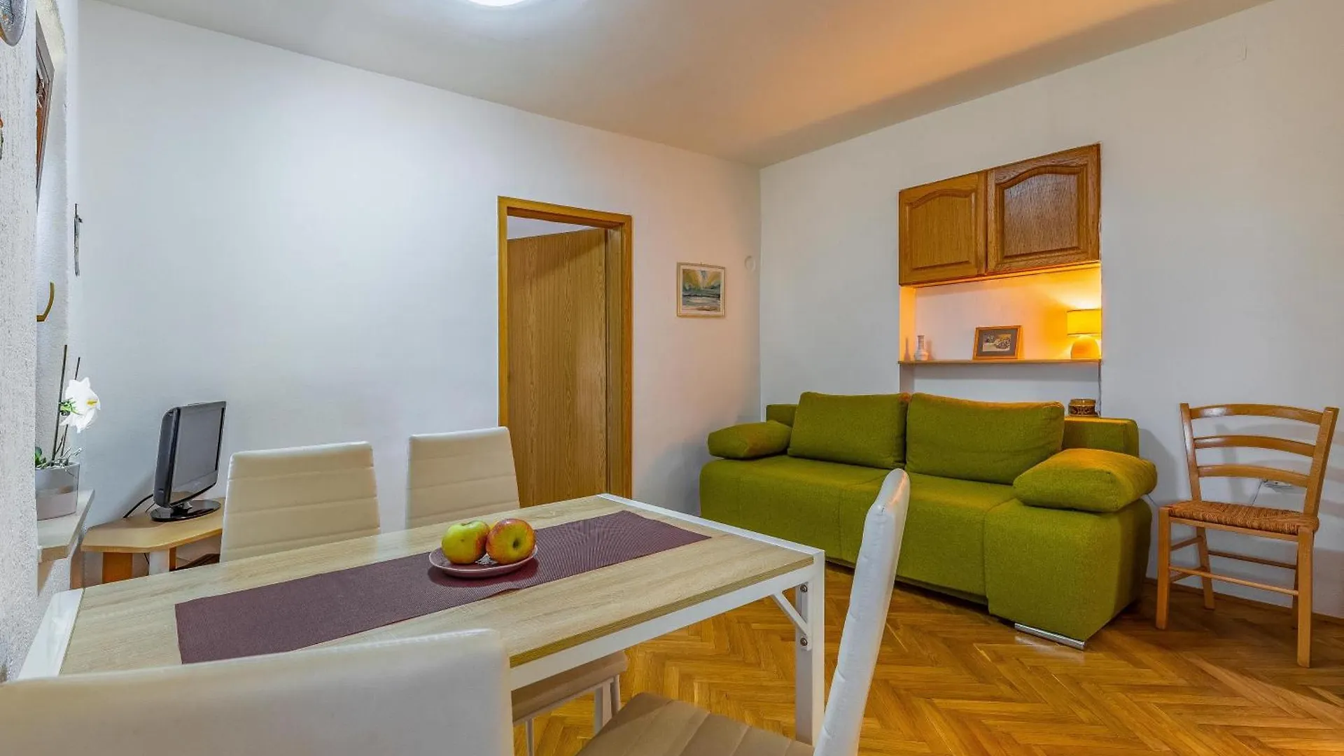 Apartment Eva Medulin